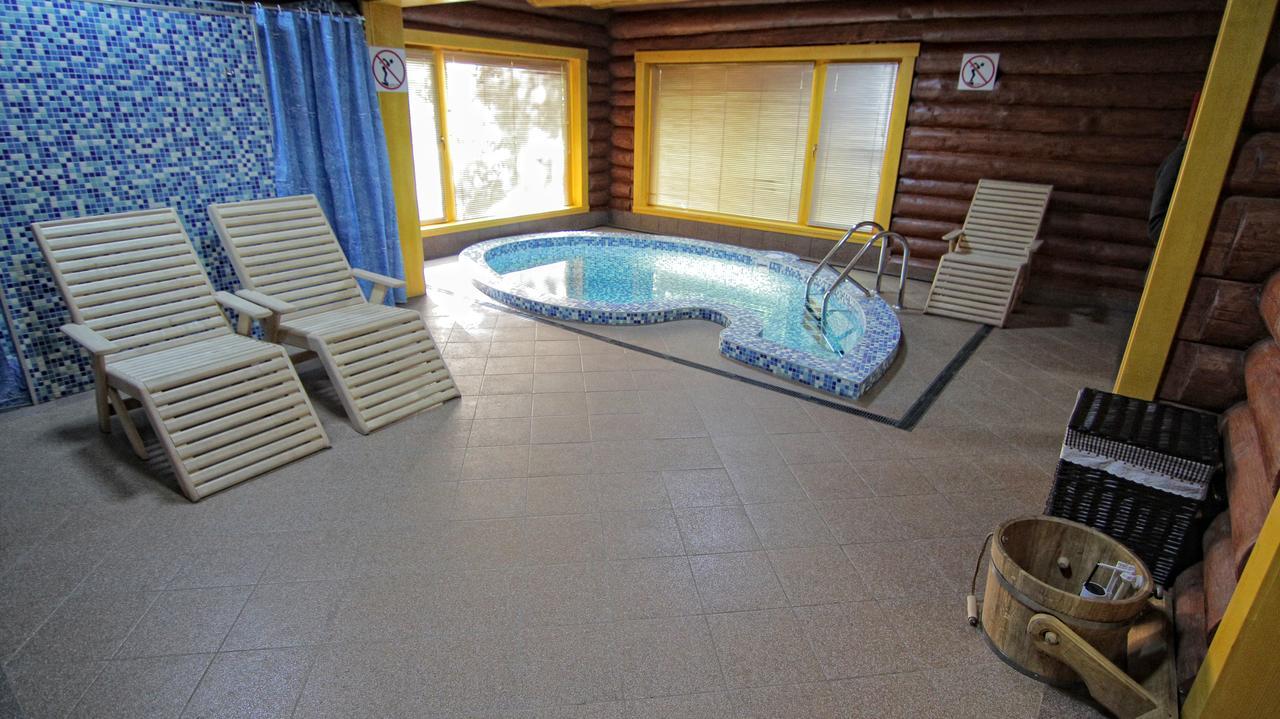 Zatyshok Hotel Svalyava Exterior foto